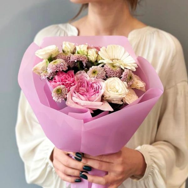 Luxurious Blooms: Bouquet with rose, chrysanthemum, gerbera, dianthus, and spray rose, enveloping you in unique beauty and fragrance.