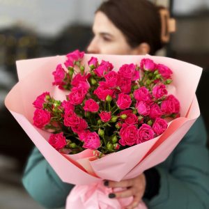 Spirited Spray Roses Bouquet: A delightful arrangement showcasing assorted spray roses, each exuding vibrancy and charm, perfect for celebrations or adding elegance to your space.