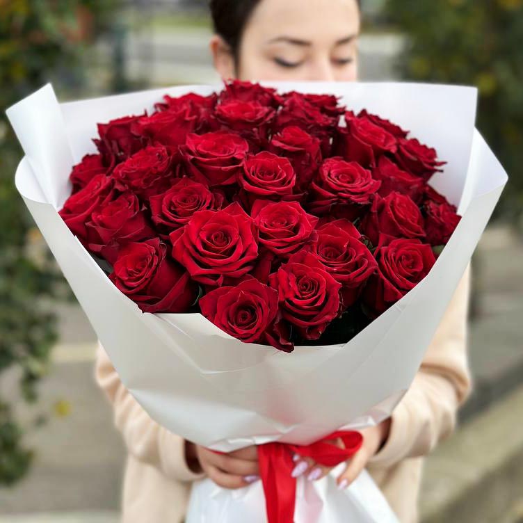 Eternal Devotion Bouquet: 31 Roses of Love | Florans