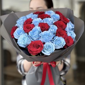Make a statement with 'Bold Choice' bouquets. Explore striking floral arrangements designed to stand out and impress. Perfect for those who dare to be different, our collection offers vibrant blooms and unique designs for any occasion. Order now to make a bold statement with your floral gift.