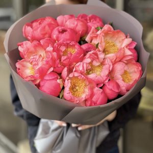 Image of 'Coral Surprise' bouquet featuring stunning coral peonies, perfect for adding elegance and charm to any occasion.